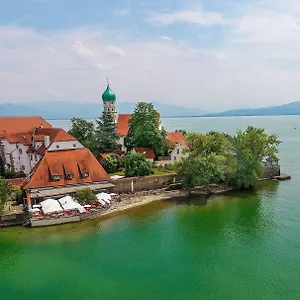 3* Hotel Schloss